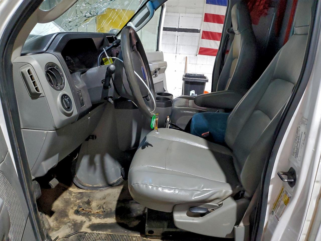 2012 Ford Econoline E350 Super Duty Van VIN: 1FTSE3EL3CDB28633 Lot: 93837185