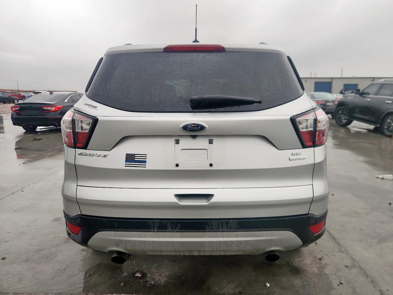 2018 Ford Escape Se VIN: 1FMCU0G98JUB48988 Lot: 93215895