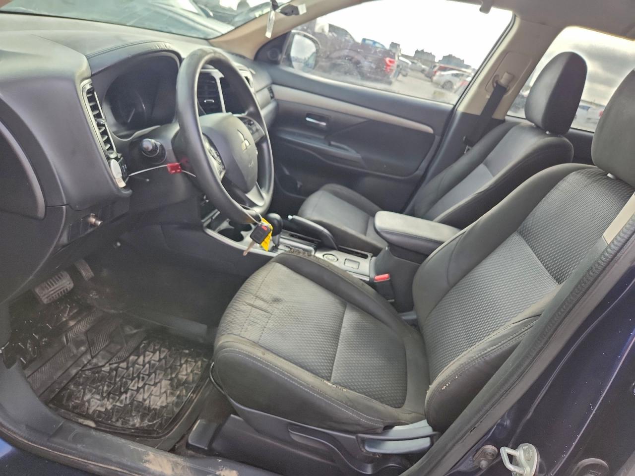 2018 Mitsubishi Outlander Se VIN: JA4AZ3A32JZ061247 Lot: 94073015