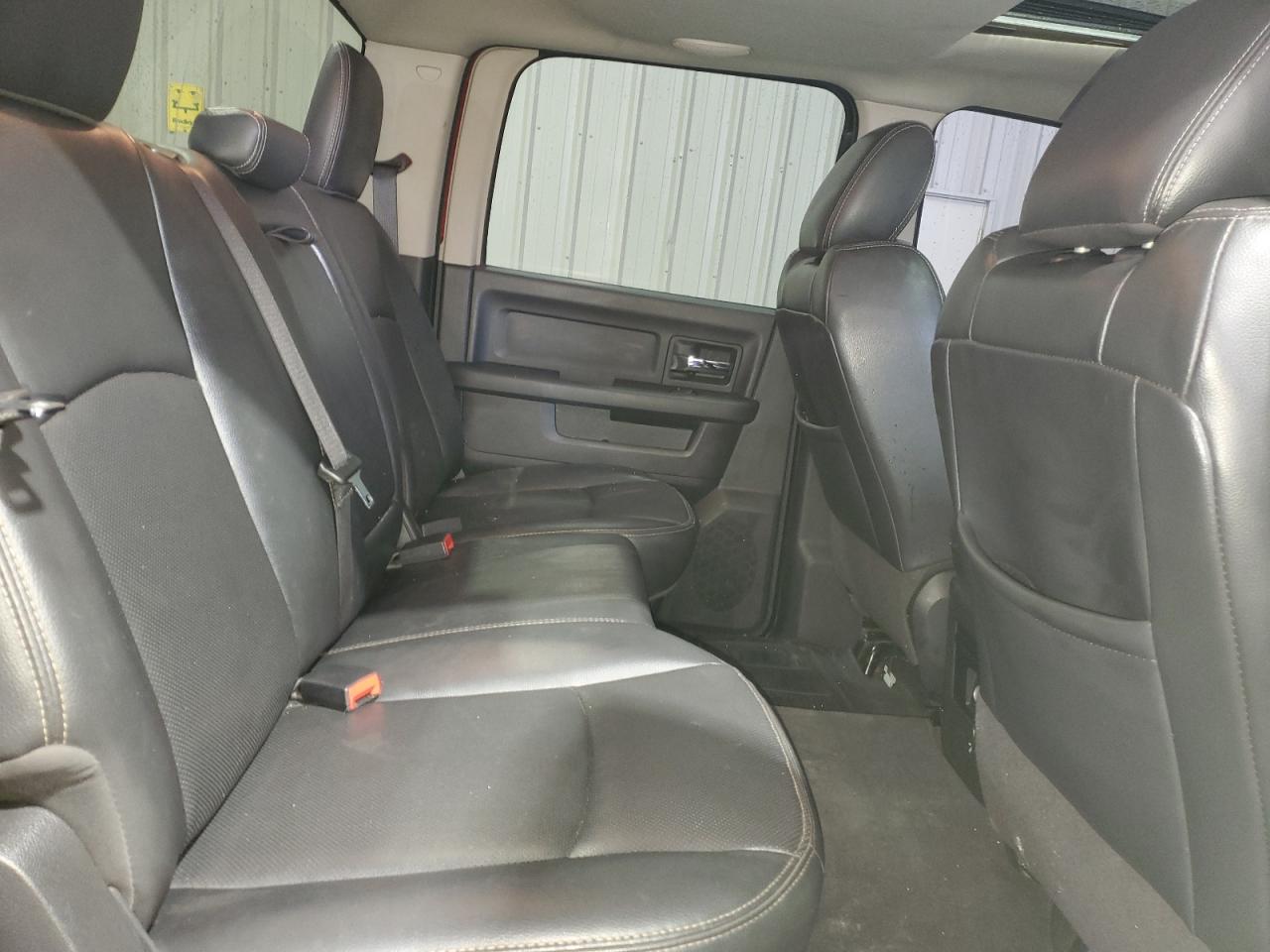 2011 Dodge Ram 1500 VIN: 1D7RV1CT5BS556760 Lot: 92202905