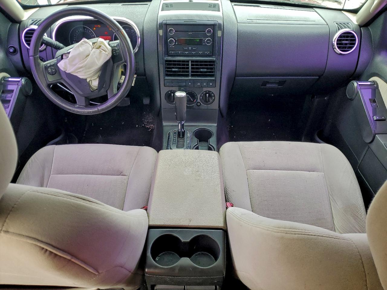 2008 Ford Explorer Xlt VIN: 1FMEU73E28UA29493 Lot: 94169555