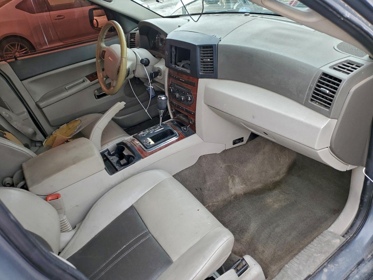 2006 Jeep Grand Cherokee Limited VIN: 1J8HR58226C307049 Lot: 93085685