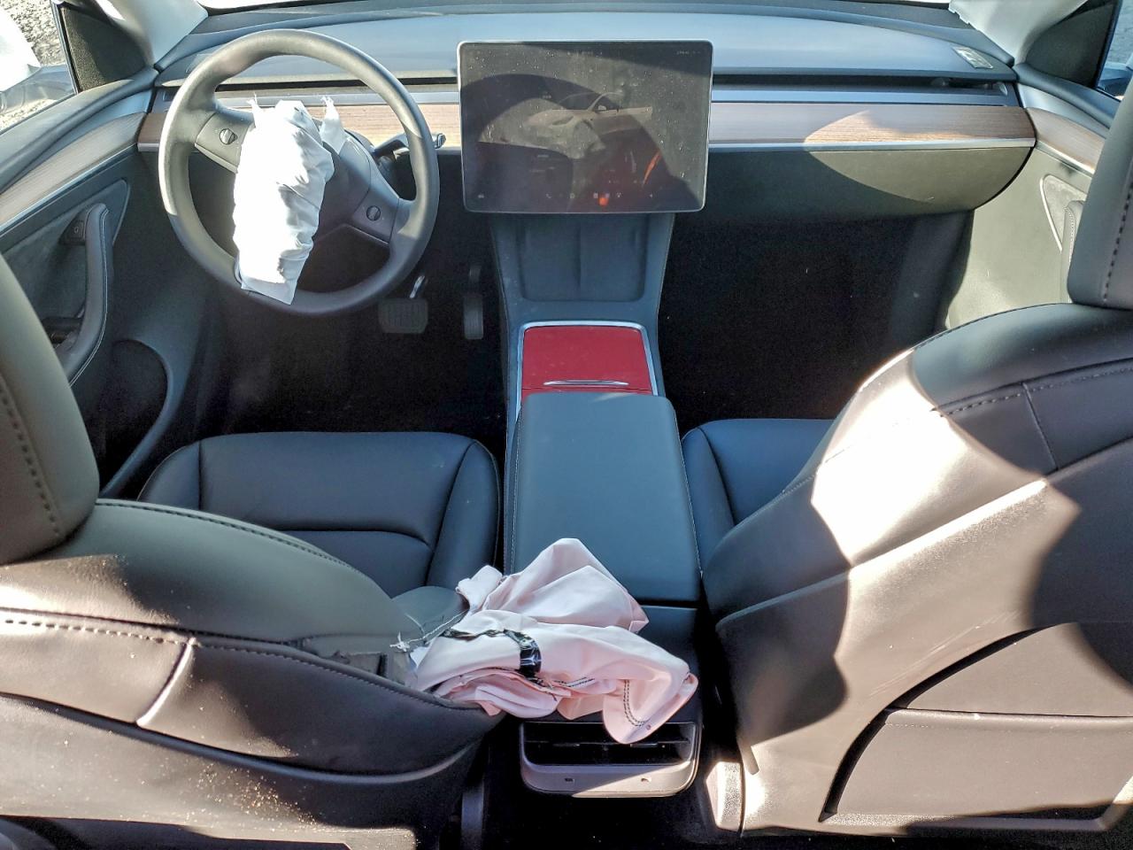 2025 Tesla Model Y VIN: 7SAYGDED5SF276022 Lot: 93822435