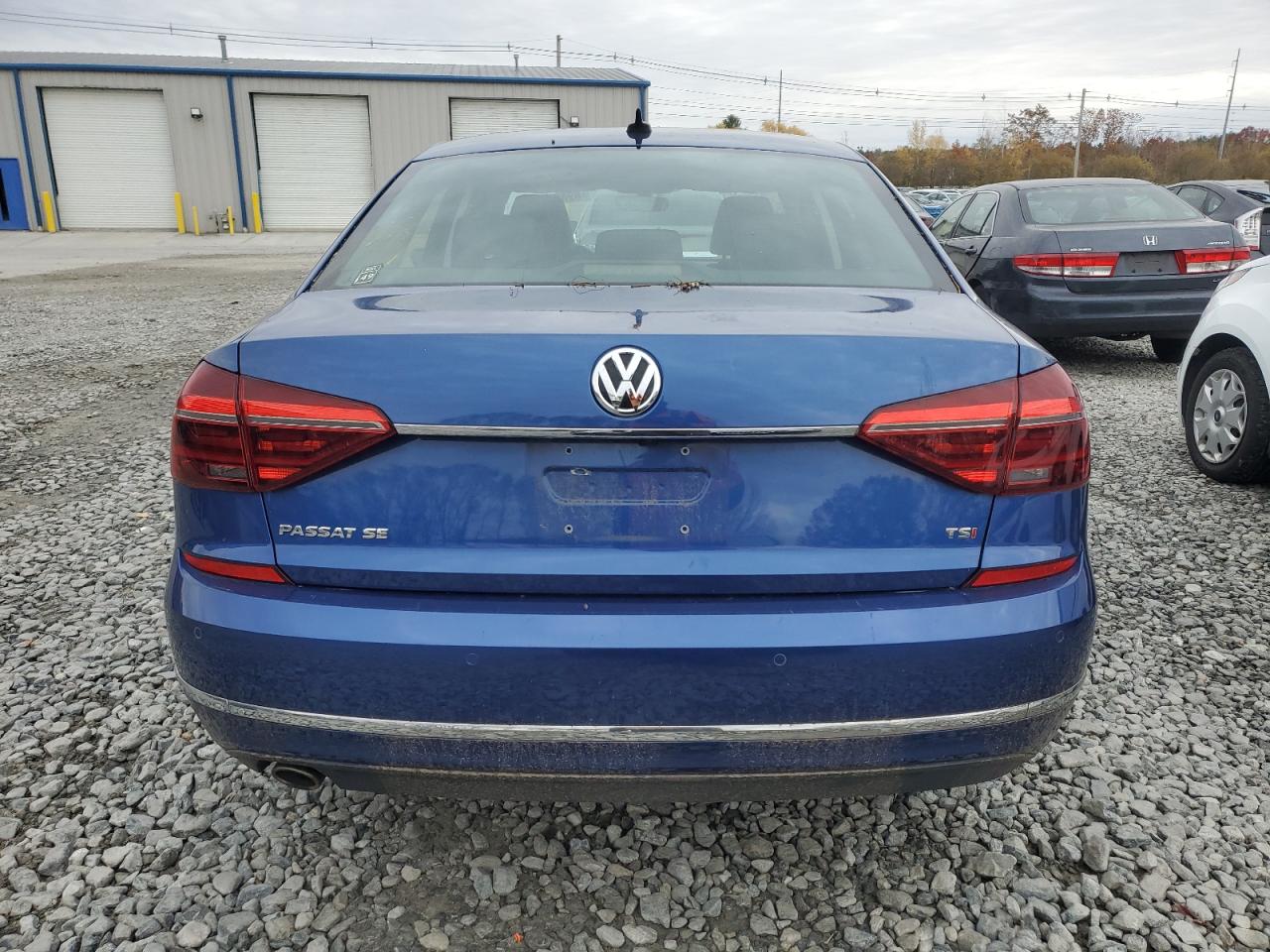 2017 Volkswagen Passat Se VIN: 1VWGT7A34HC039334 Lot: 89882295