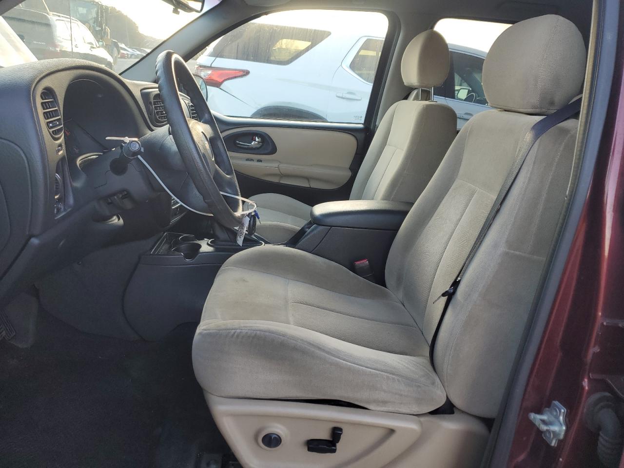 2005 Chevrolet Trailblazer Ls VIN: 1GNDT13S452181764 Lot: 92999725