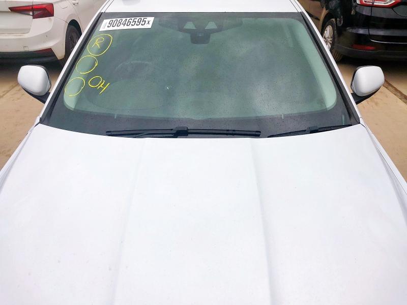 2015 JAGUAR XE 2.0 [240] PORTFOLIO 4DR AUTO