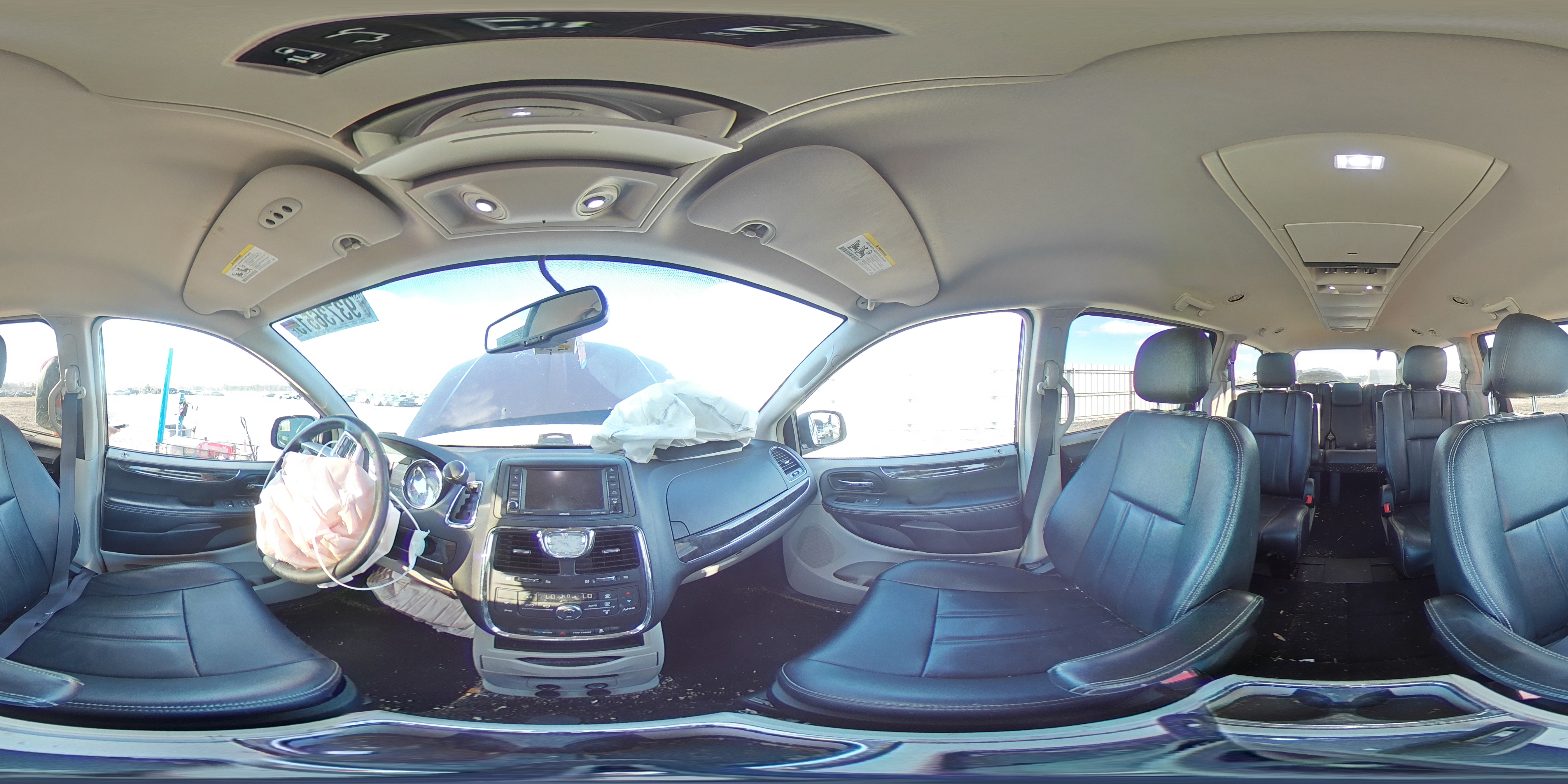 2016 Chrysler Town & Country Touring VIN: 2C4RC1BG2GR128741 Lot: 93736515