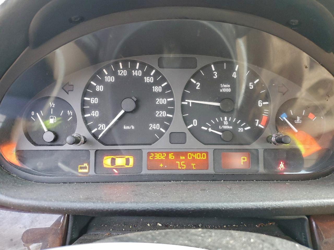 2004 BMW 320 I VIN: WBAEV13444KL22336 Lot: 92488945