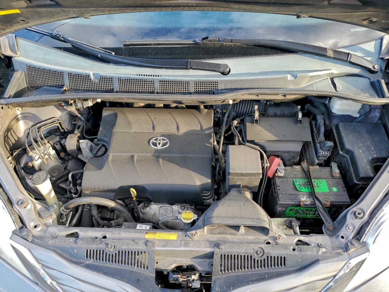 2013 Toyota Sienna Xle VIN: 5TDYK3DC8DS354225 Lot: 93317965