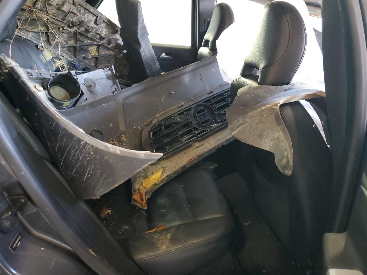 2011 Volvo S40 T5 VIN: YV1672MS3B2548931 Lot: 91804145