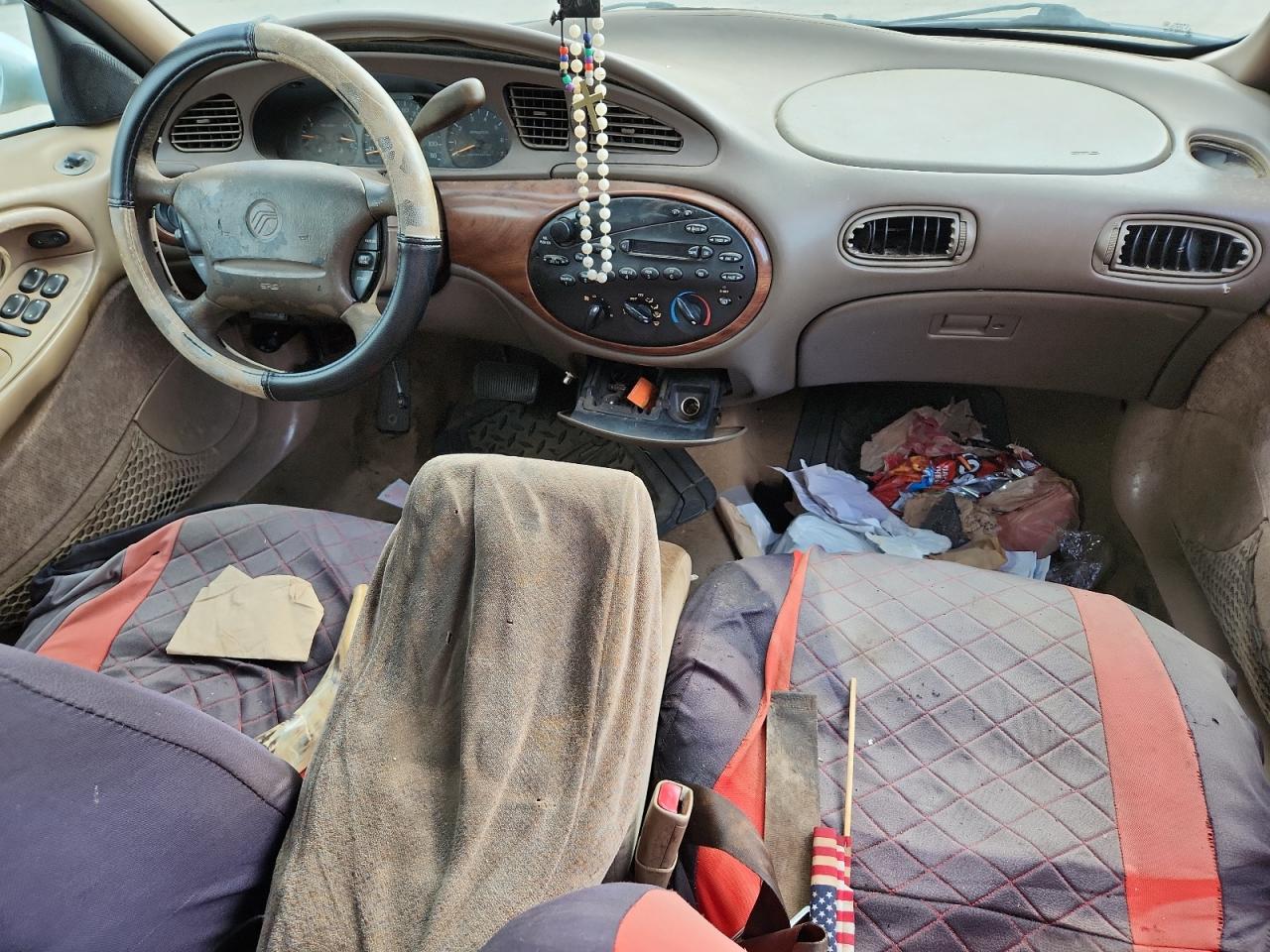 1998 Mercury Sable Gs VIN: 1MEFM50U7WA640657 Lot: 92916995