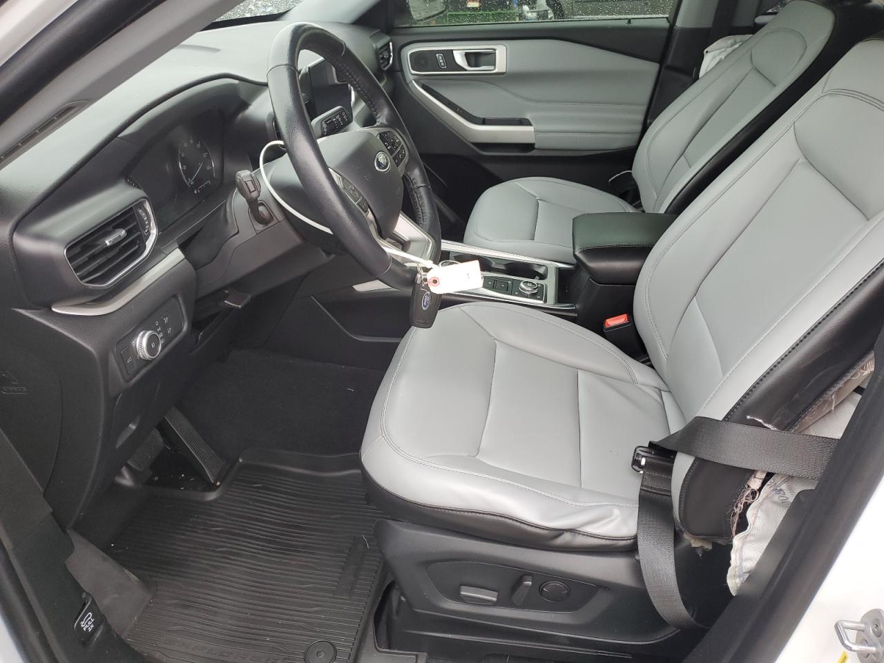 2021 Ford Explorer Xlt VIN: 1FMSK8DH9MGB68827 Lot: 92633635