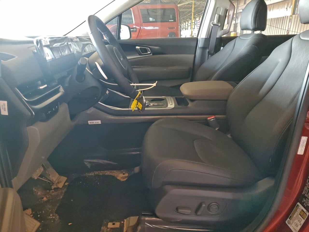 2026 Kia Carnival Lxs VIN: KNDNB5KA3T6086361 Lot: 94536225