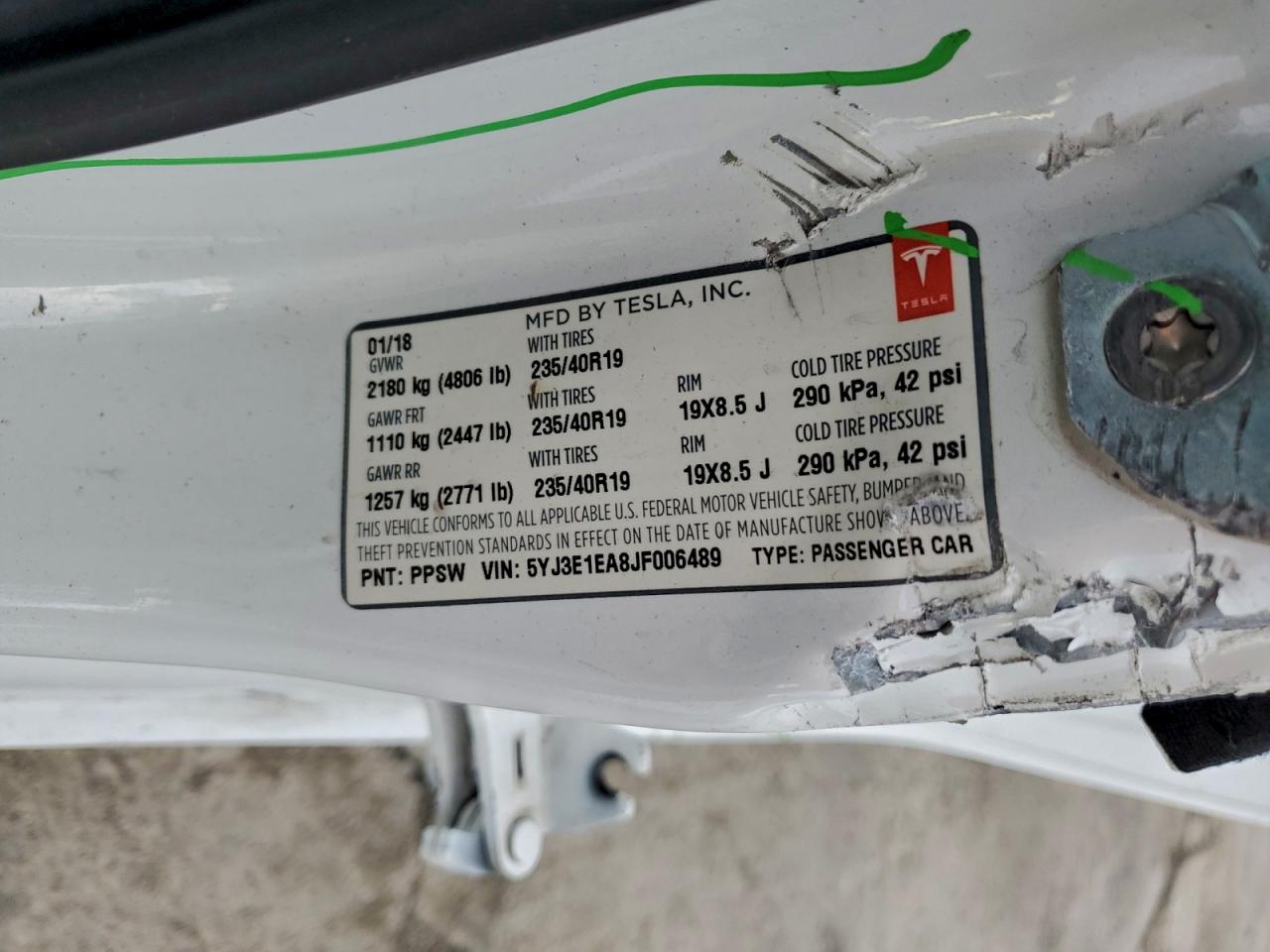 2018 Tesla Model 3 VIN: 5YJ3E1EA8JF006489 Lot: 93135455