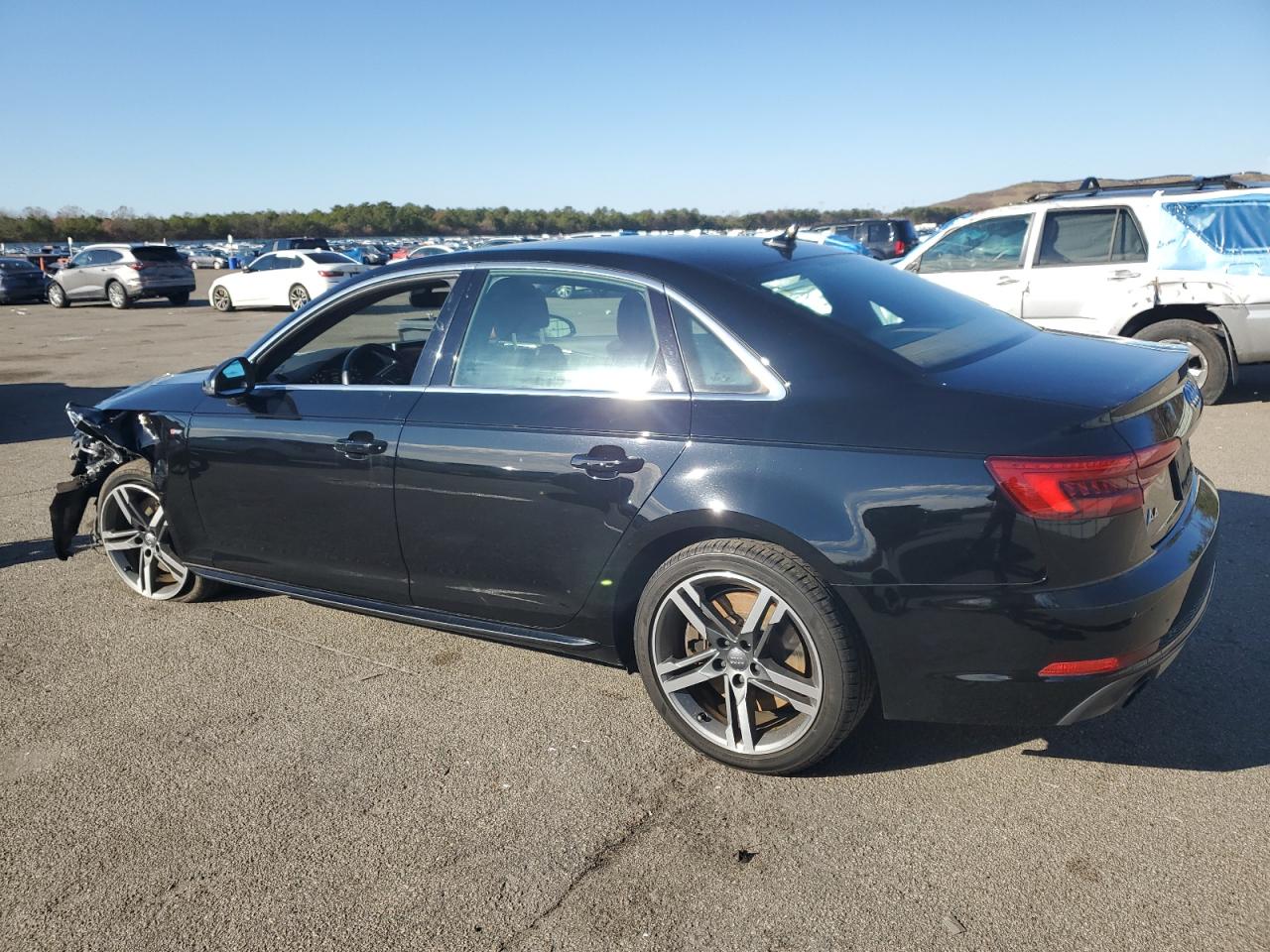 Фото: WAUENAF4XHN047698