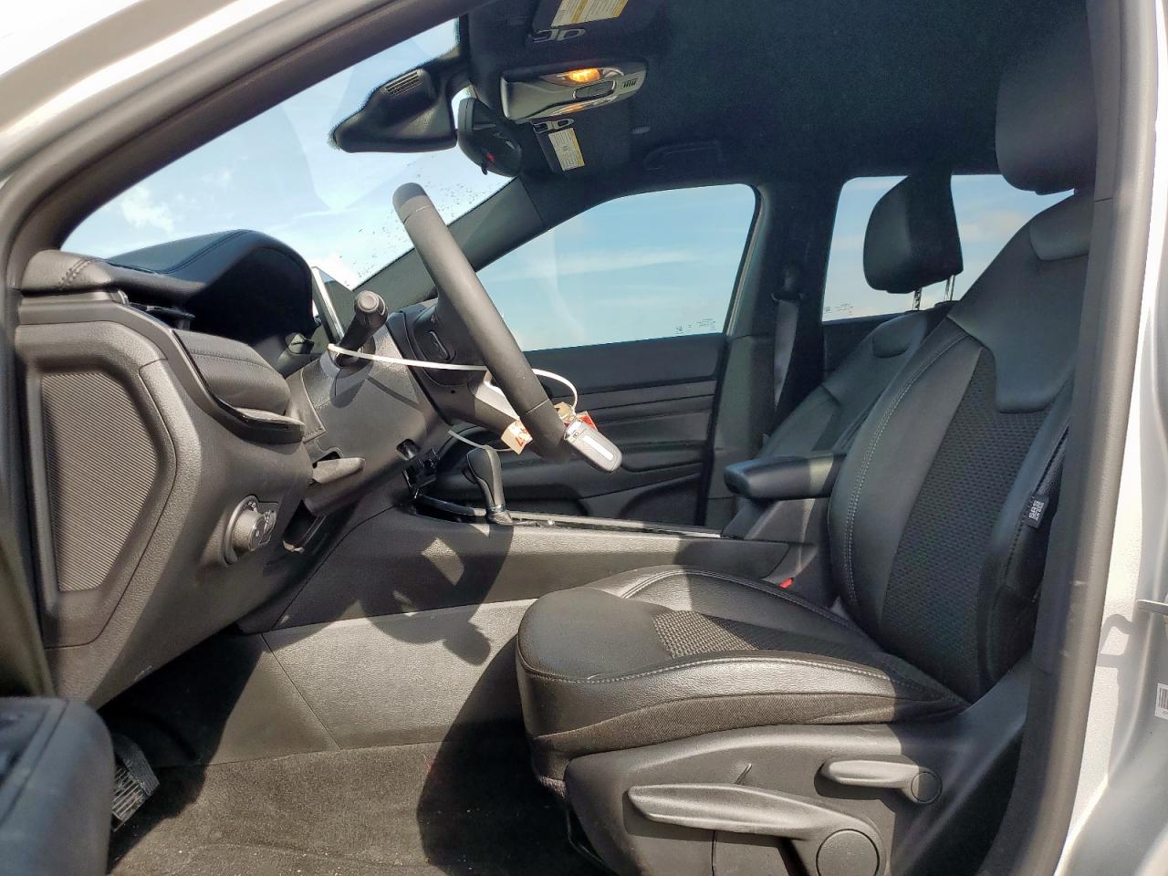 2025 Jeep Compass Latitude VIN: 3C4NJDBN3ST553282 Lot: 92690215