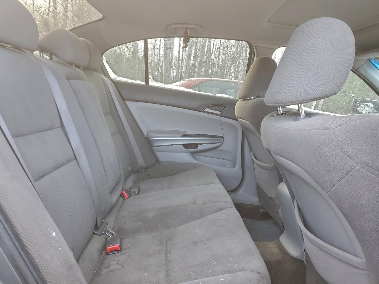 2010 Honda Accord Ex VIN: 1HGCP2F73AA806646 Lot: 90680485