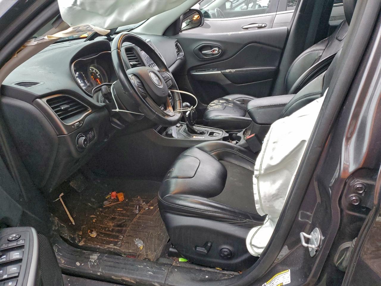 2019 Jeep Cherokee Latitude Plus VIN: 1C4PJMLB1KD191195 Lot: 93735095