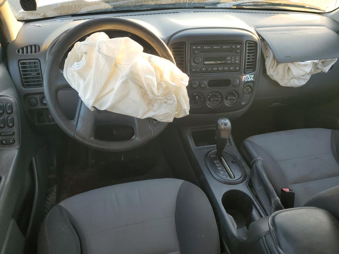 2006 Ford Escape Xls VIN: 1FMYU02Z16KC05855 Lot: 93634145