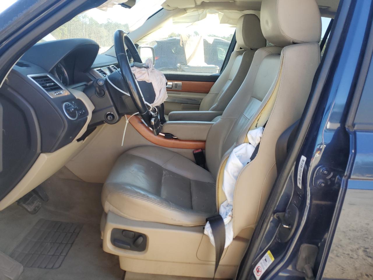 2011 Land Rover Range Rover Sport Hse VIN: SALSF2D43BA263380 Lot: 92933175