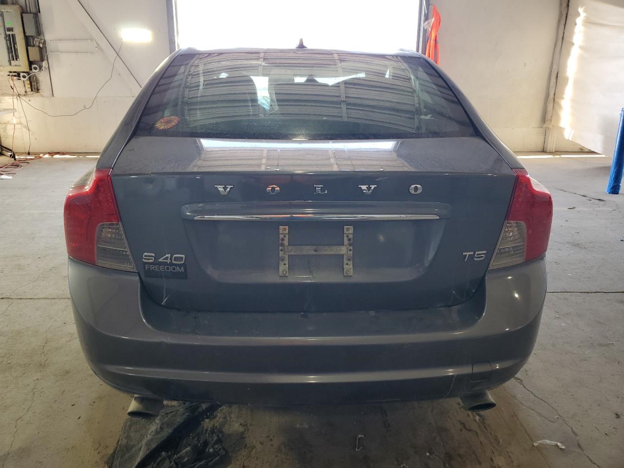 2011 Volvo S40 T5 VIN: YV1672MS3B2548931 Lot: 91804145