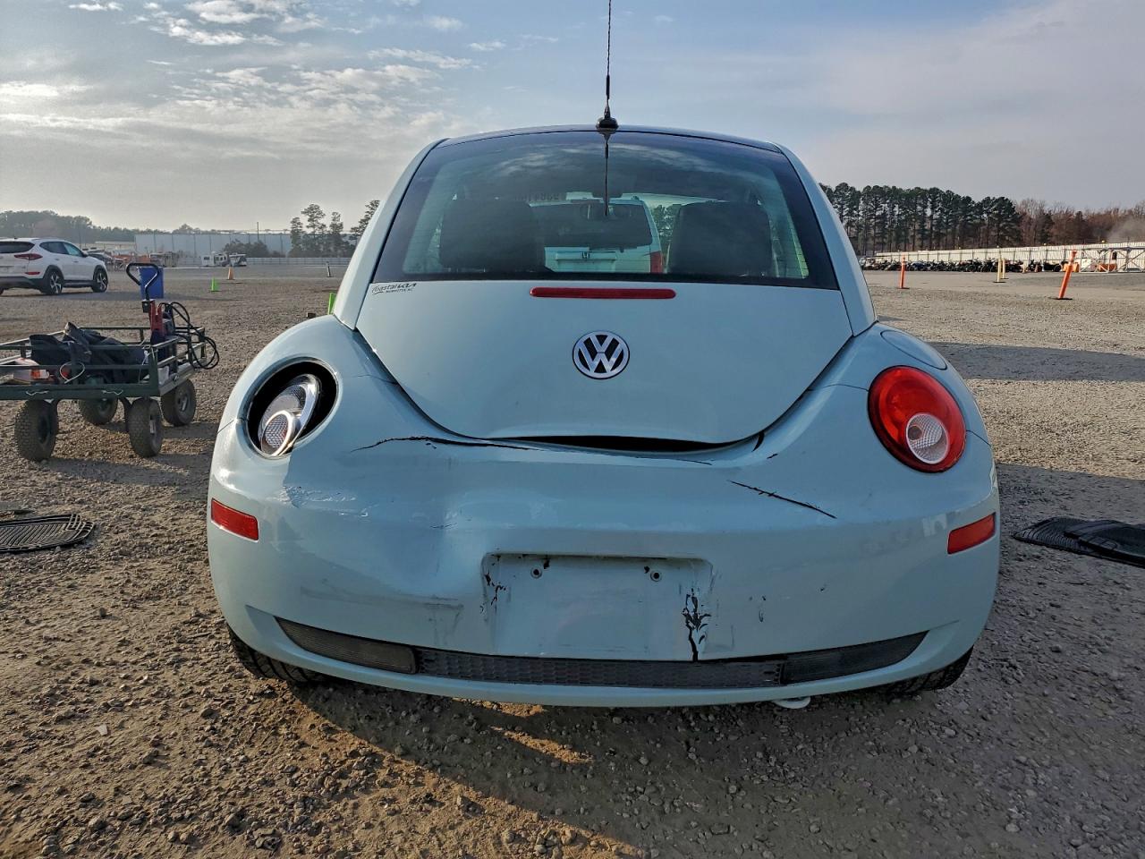 2010 Volkswagen New Beetle VIN: 3VWRW3AG0AM035300 Lot: 93841905