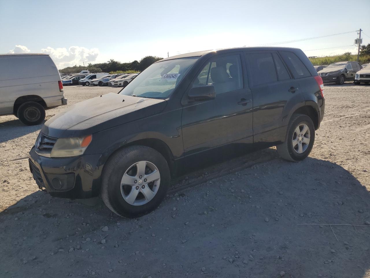 2013 Suzuki Grand Vitara Premium