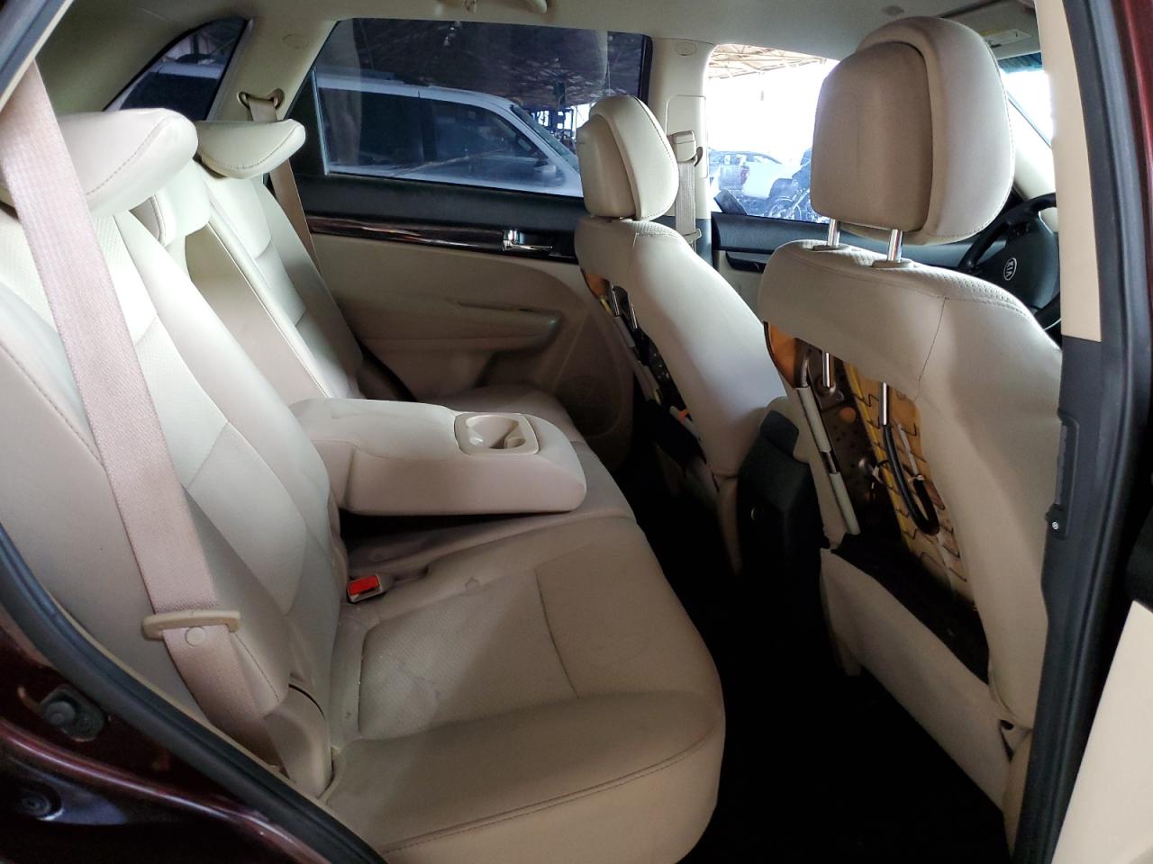 2013 Kia Sorento Lx VIN: 5XYKT3A10DG380532 Lot: 93597765