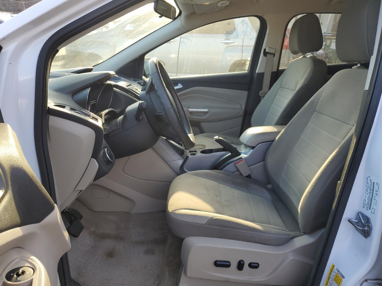 2015 Ford Escape Se VIN: 1FMCU9G91FUB96859 Lot: 92692505