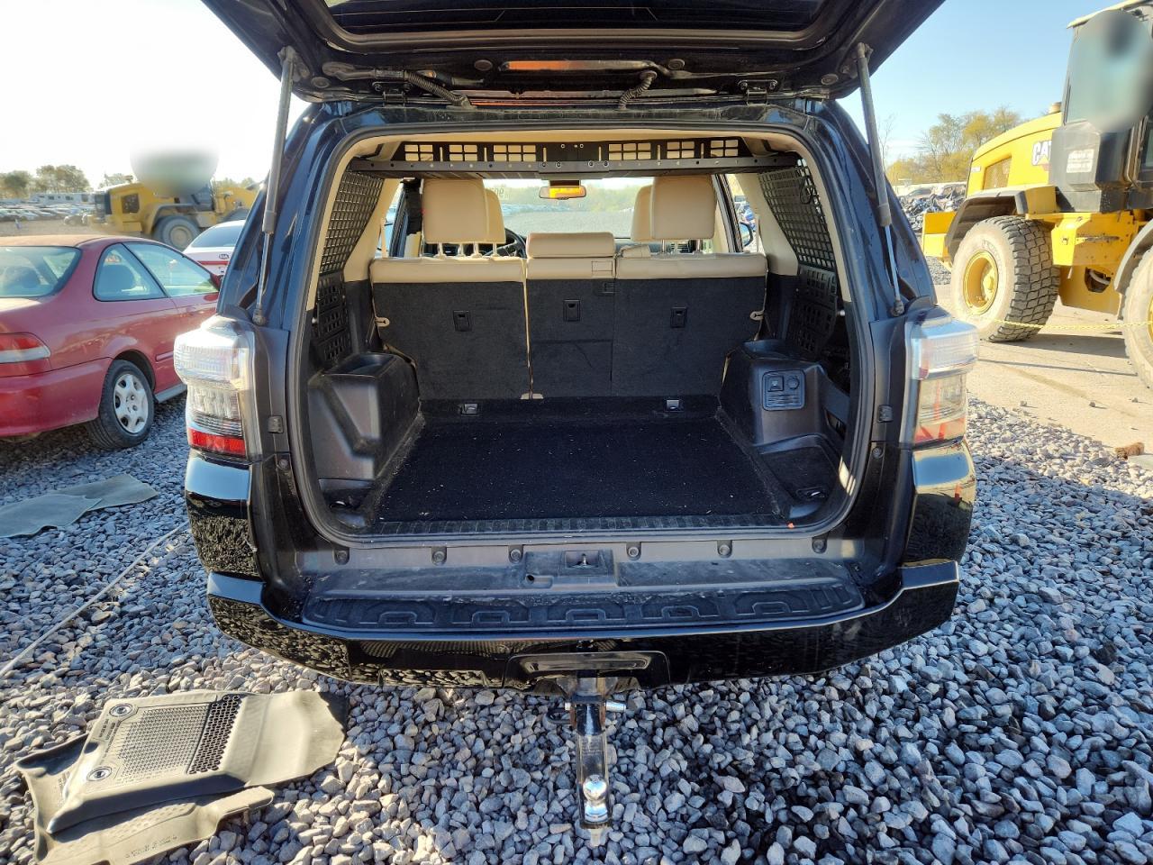 2019 Toyota 4Runner Sr5/Sr5 Premium VIN: JTEBU5JR6K5618738 Lot: 90709275