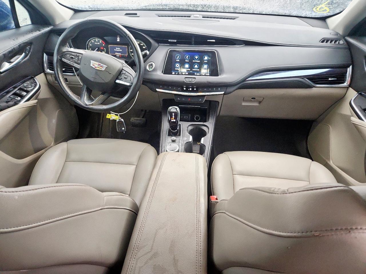 2023 Cadillac Xt4 Luxury VIN: 1GYAZAR41PF119232 Lot: 92994435