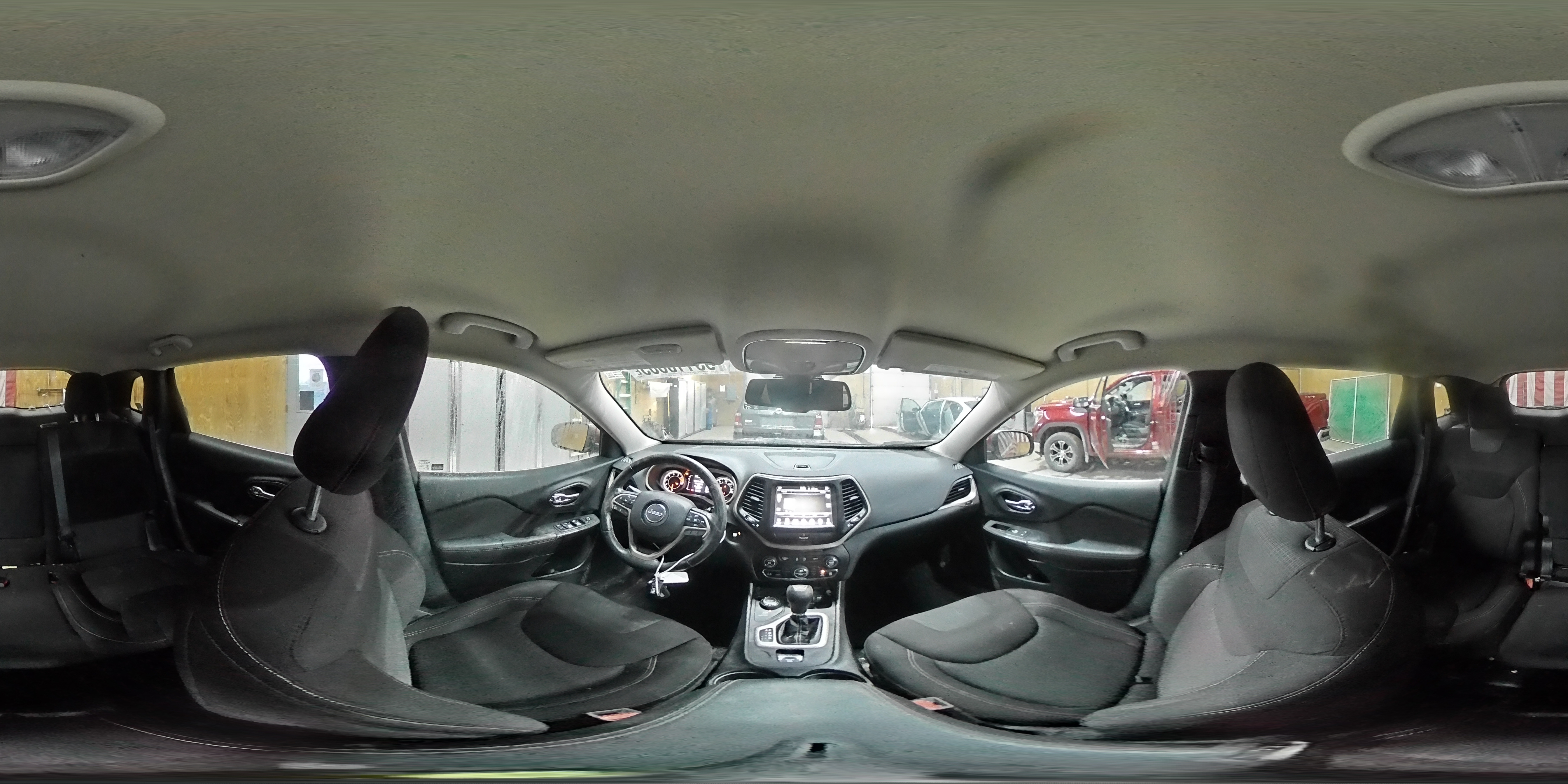 2017 Jeep Cherokee Latitude VIN: 1C4PJMCS3HW530309 Lot: 93110665