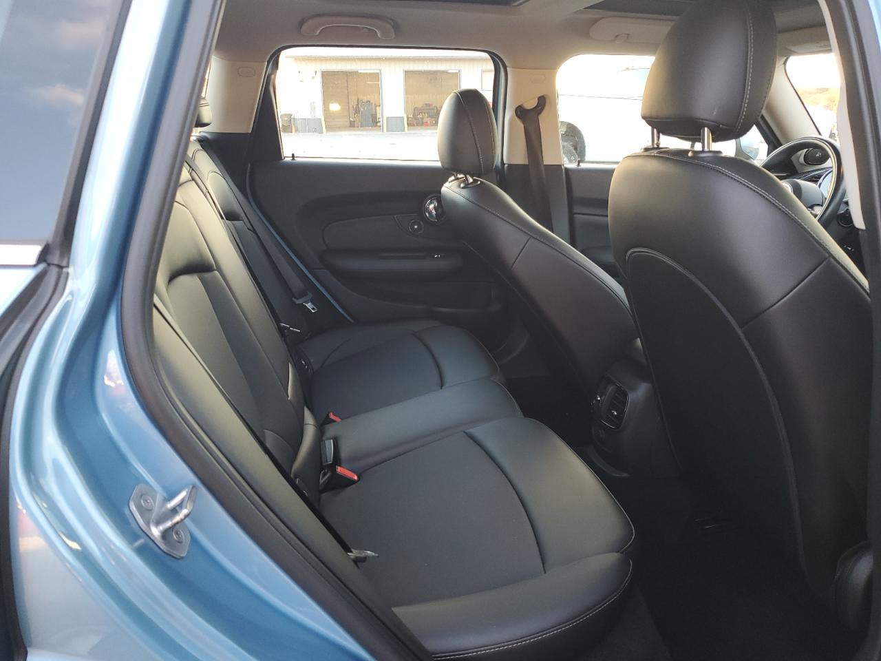 2017 Mini Cooper Clubman All4 VIN: WMWLU1C39H2F28617 Lot: 90668205