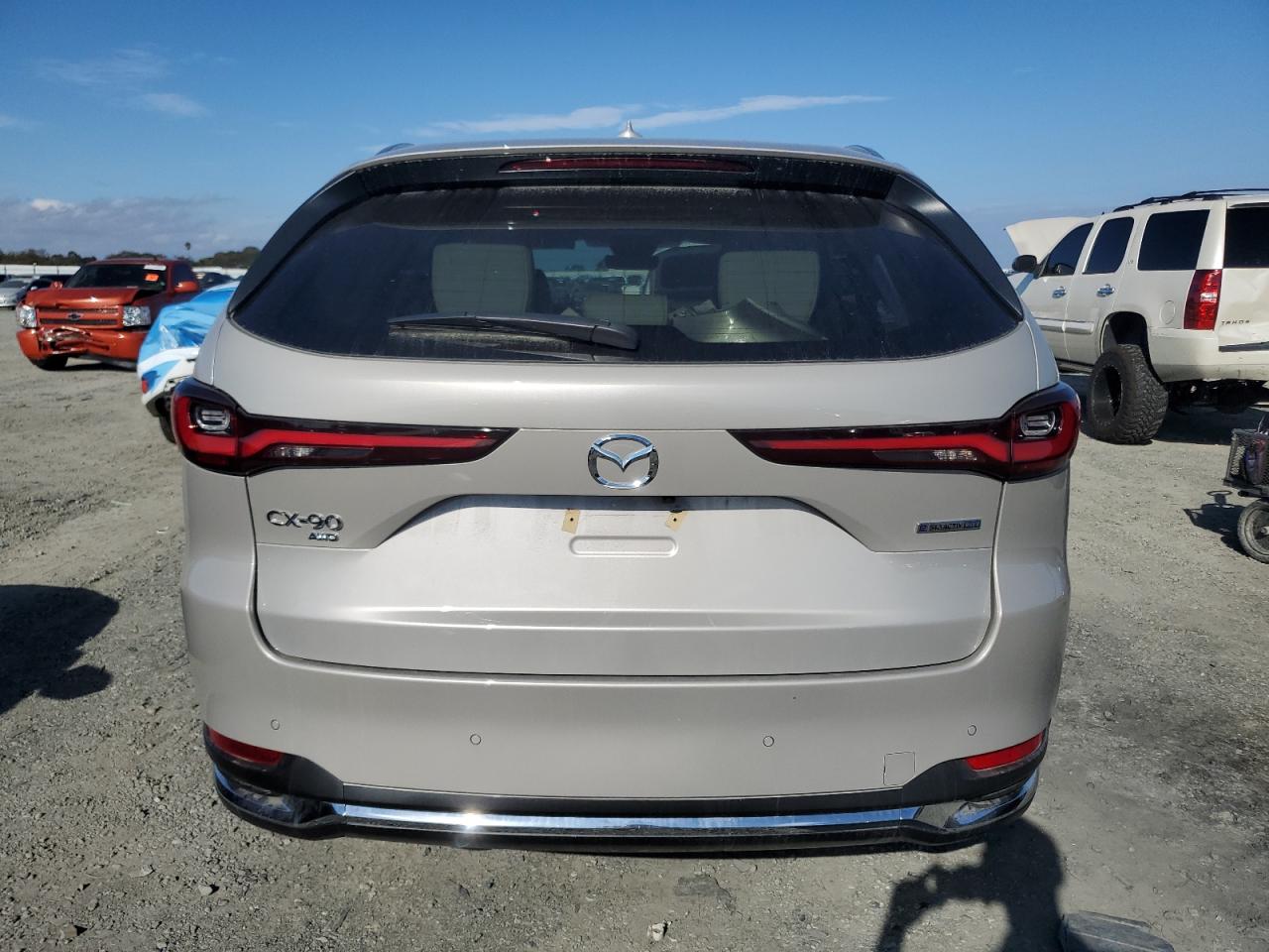 2025 Mazda Cx-90 Premium Plus VIN: JM3KKEHA6S1235620 Lot: 92631255