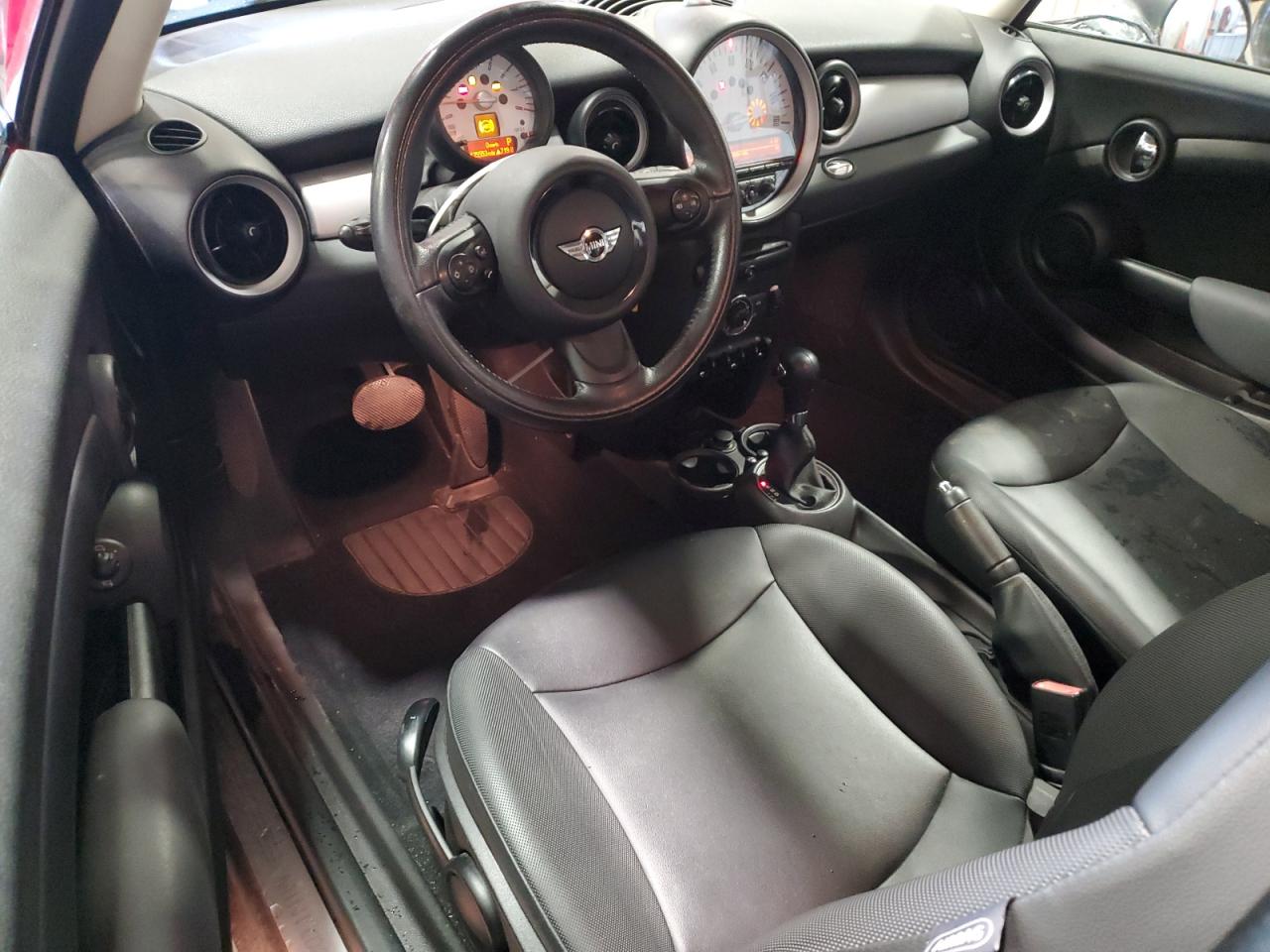 2011 Mini Cooper VIN: WMWSU3C58BT097419 Lot: 92074805