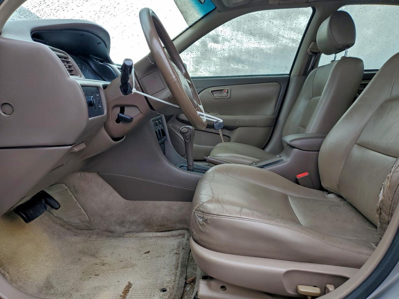 2000 Toyota Camry Ce VIN: 4T1BG22K1YU636442 Lot: 93873515