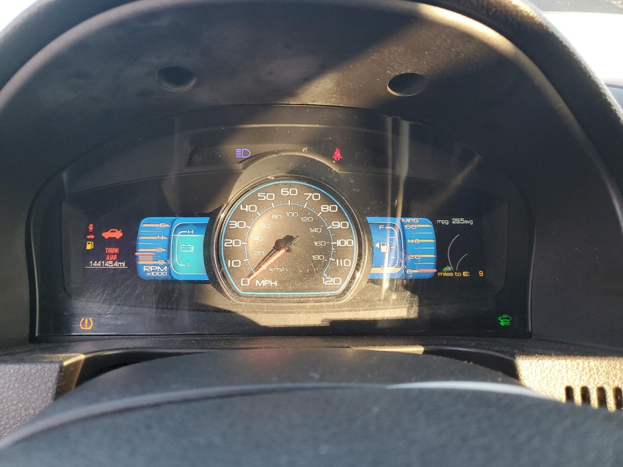 2010 Ford Fusion Hybrid VIN: 3FADP0L38AR299957 Lot: 92925955