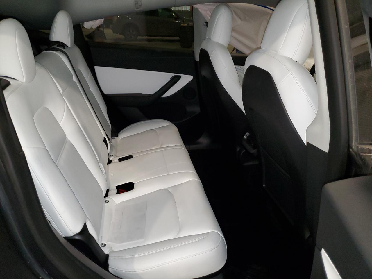 2021 Tesla Model Y VIN: 5YJYGDEF4MF302286 Lot: 92718195