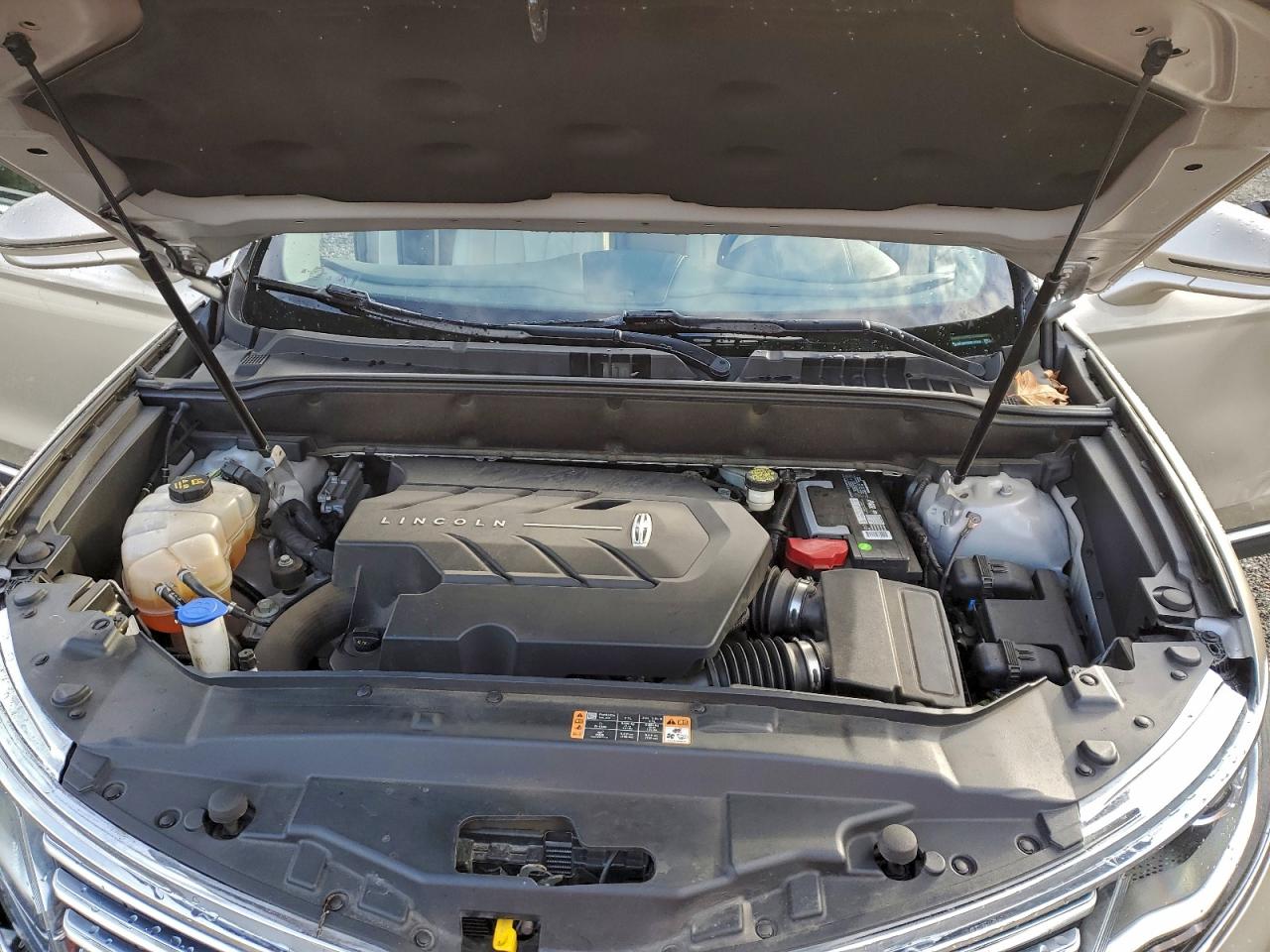 2017 Lincoln Mkx Select VIN: 2LMPJ6KP0HBL37240 Lot: 93457225