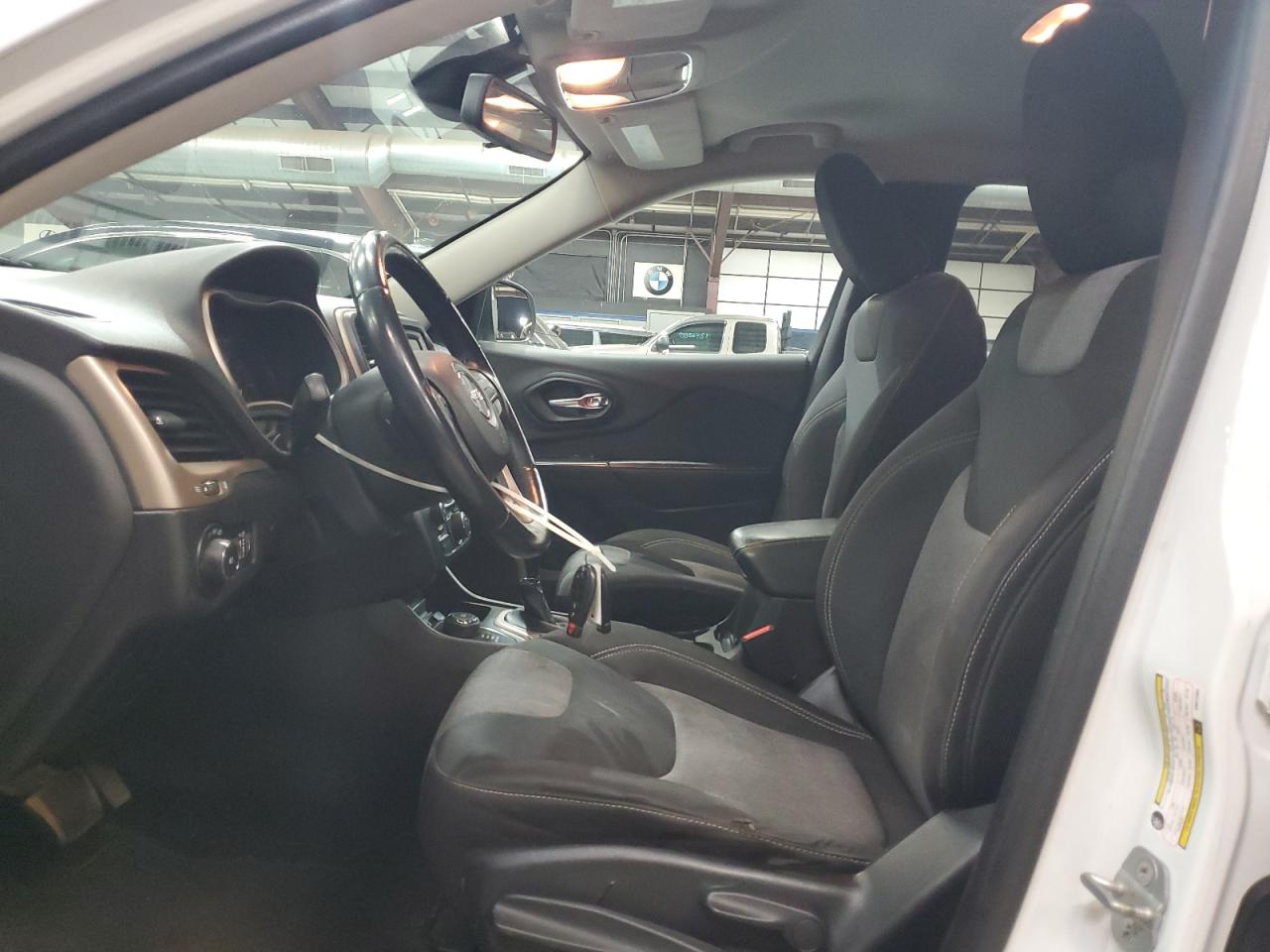 2014 Jeep Cherokee Latitude VIN: 1C4PJMCB4EW272507 Lot: 93830915