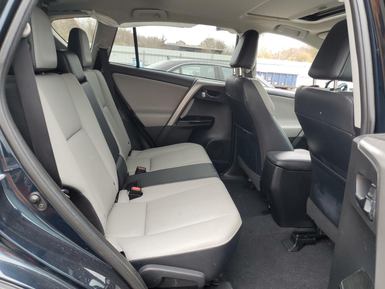 2017 Toyota Rav4 Limited VIN: 2T3DFREV3HW680959 Lot: 92366455