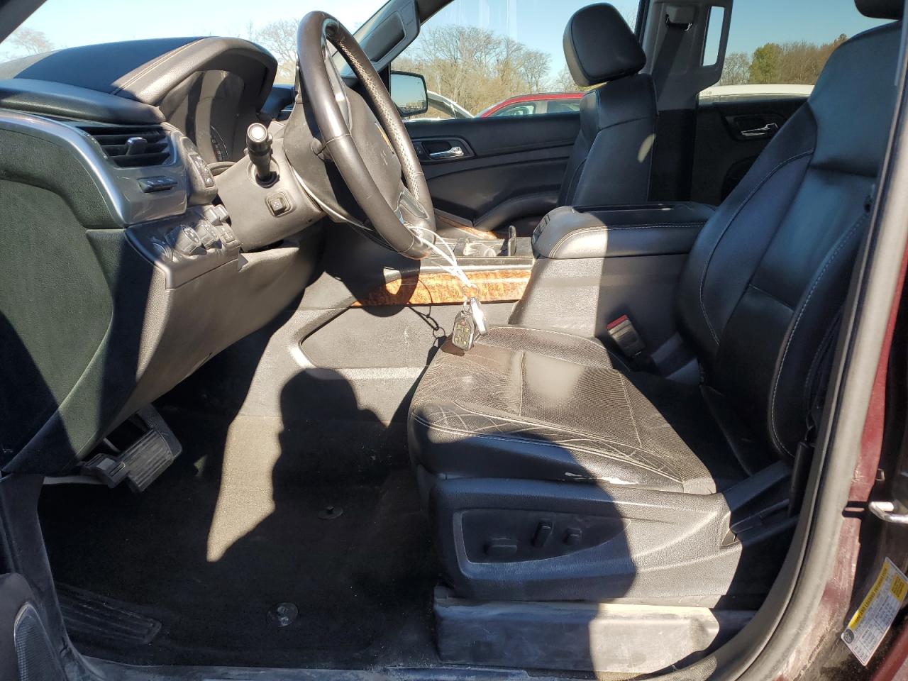 2017 Chevrolet Suburban K1500 Premier VIN: 1GNSKJKC4HR329265 Lot: 90828535