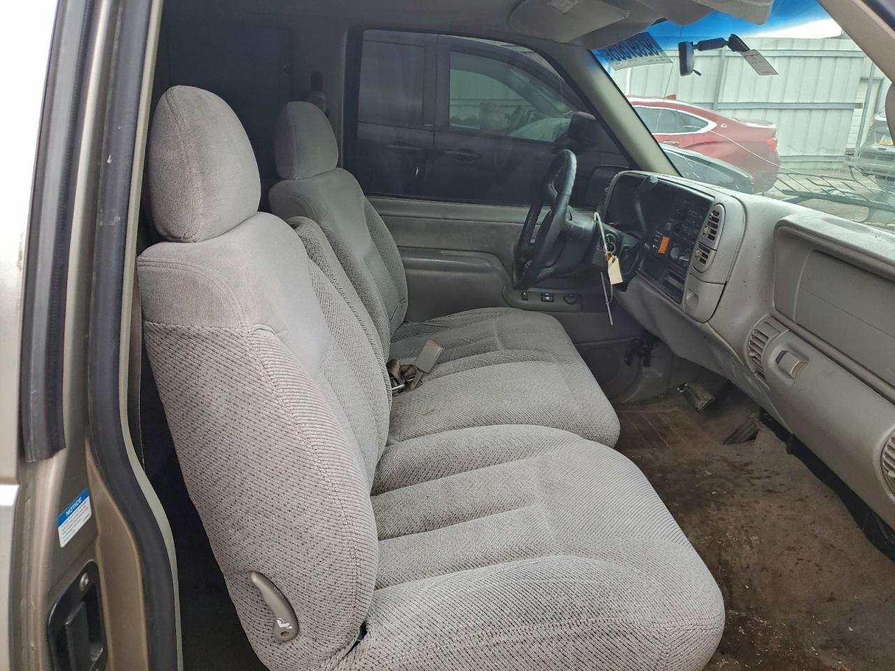 1998 Chevrolet Gmt-400 C1500 VIN: 2GCEC19M8W1276819 Lot: 92397505