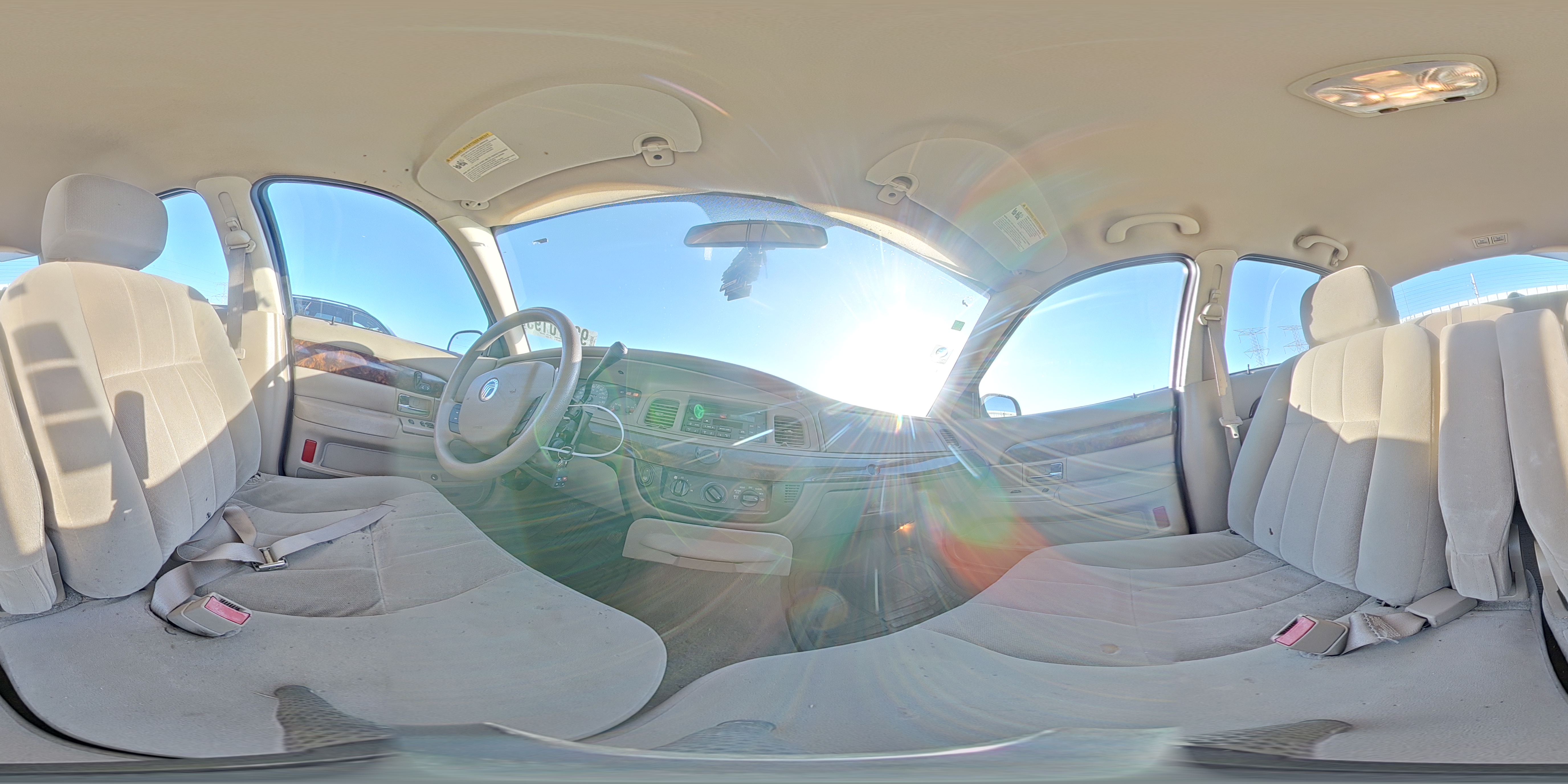 2005 Mercury Grand Marquis Gs VIN: 2MEFM74W65X652487 Lot: 92670195