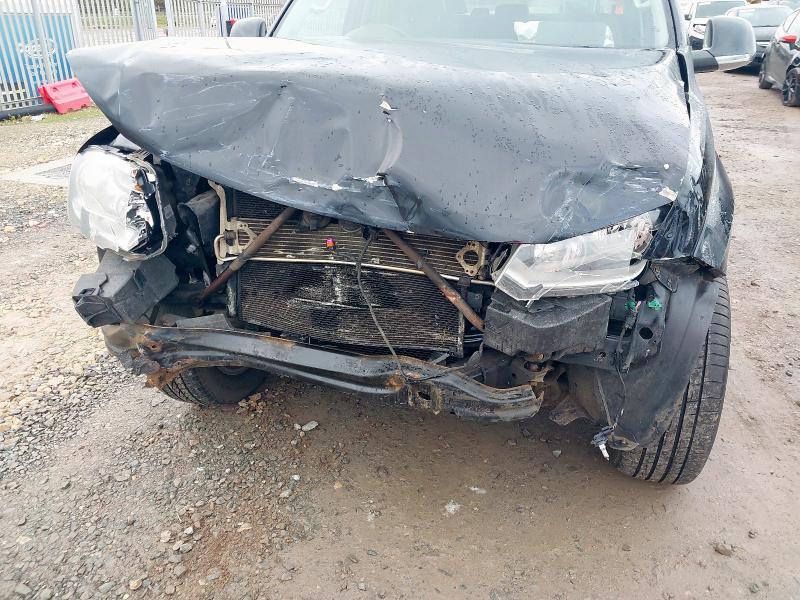 2012 VOLKSWAGEN AMAROK D/CAB PICK UP HIGHLINE 2.0 BITDI 180 BMT 4MTN AUTO