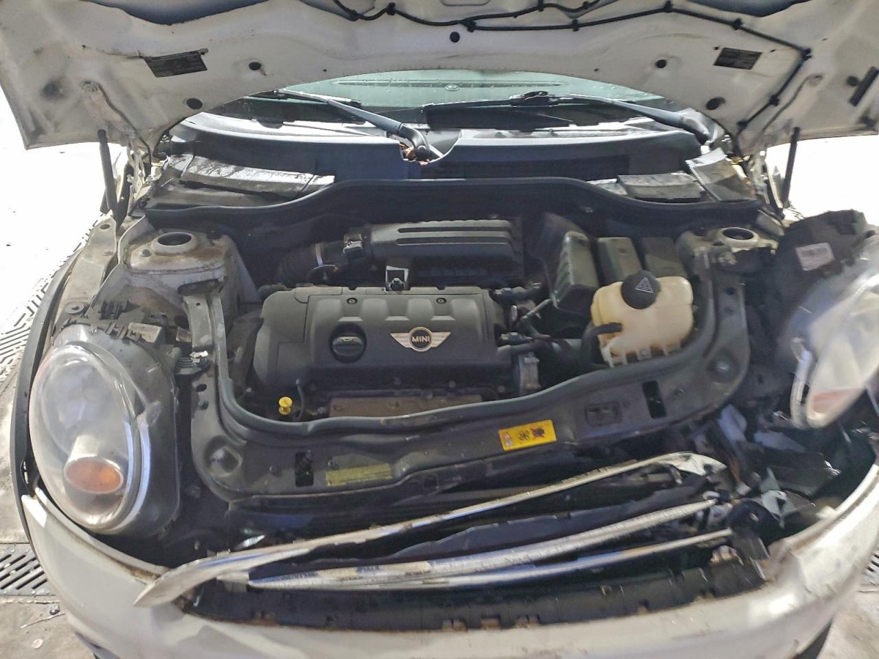 2013 Mini Cooper VIN: WMWSU3C52DT678417 Lot: 94336035