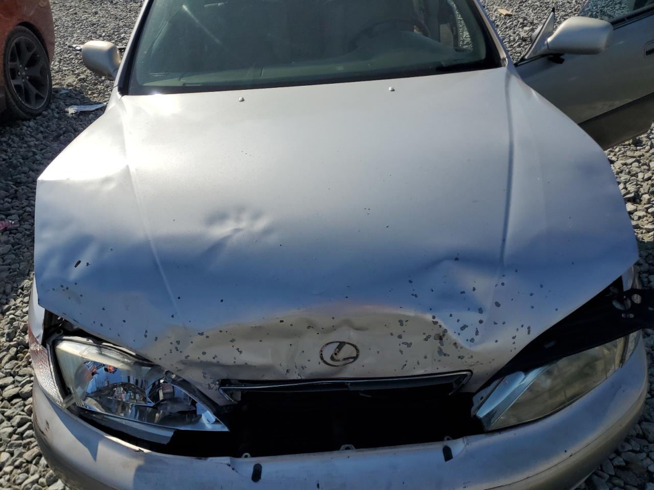 1999 Lexus Es 300 VIN: JT8BF28G2X5069675 Lot: 93449805