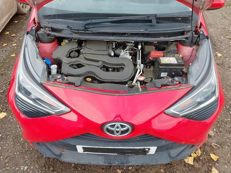 2018 TOYOTA AYGO 1.0 VVT-I X-PLAY 5DR