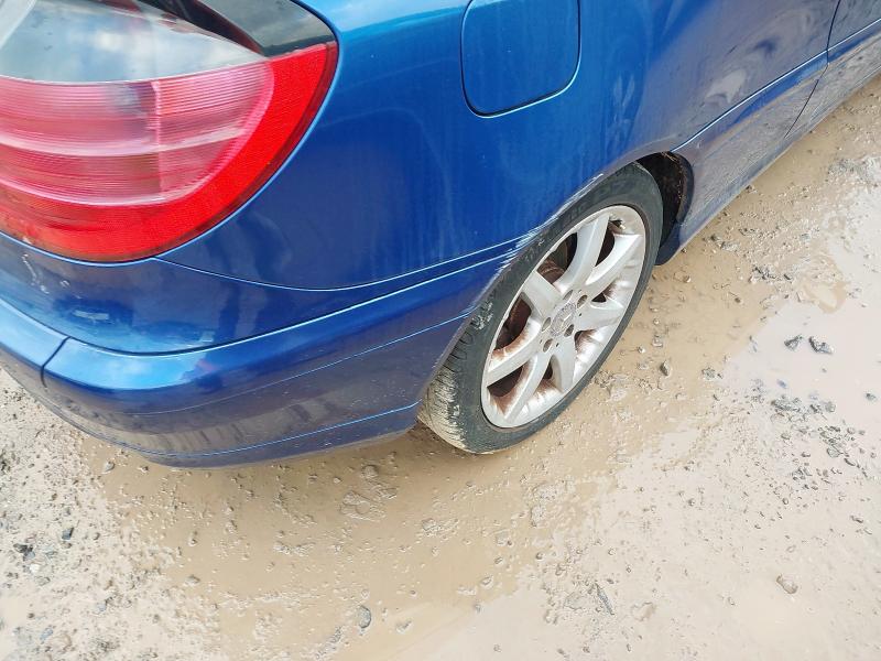 2003 MERCEDES-BENZ C CLASS C200K SE 3DR AUTO