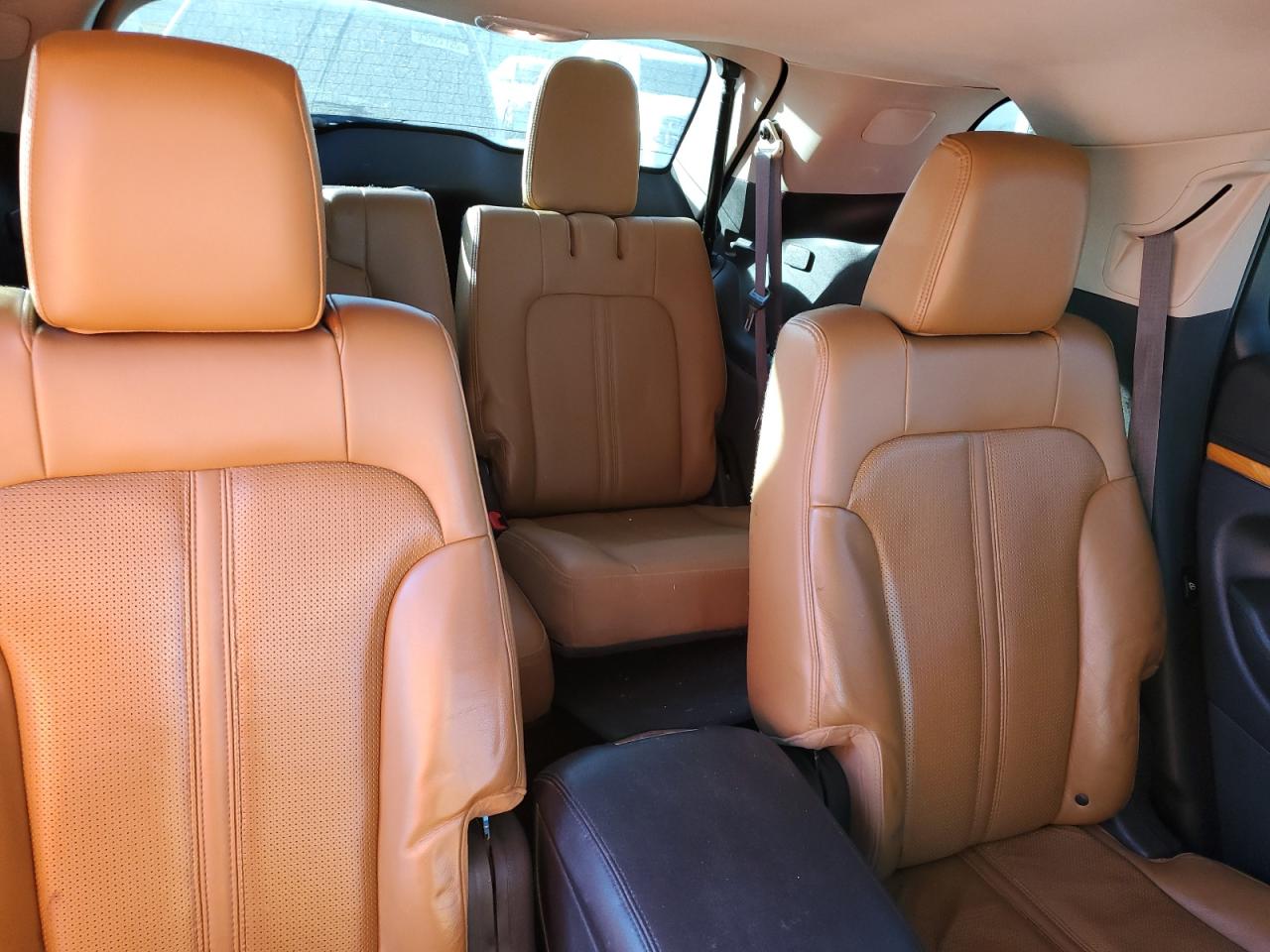 2010 Lincoln Mkt VIN: 2LMHJ5AT0ABJ05210 Lot: 91736475